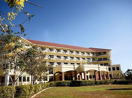 Cross Pattaya Pratamnak Hotel Exterior photo